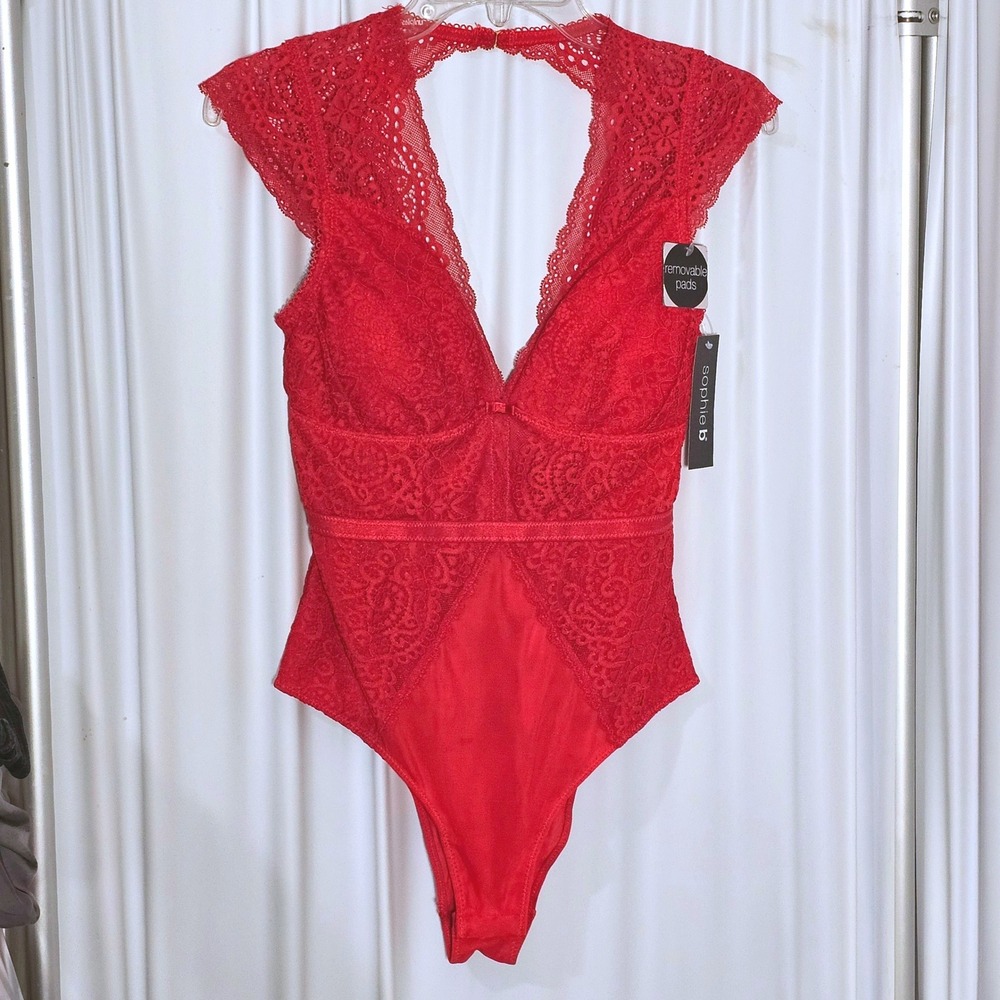 Sophie B Womens Stretchy Red Lace Open Back Cap Sleeve Teddy Medium